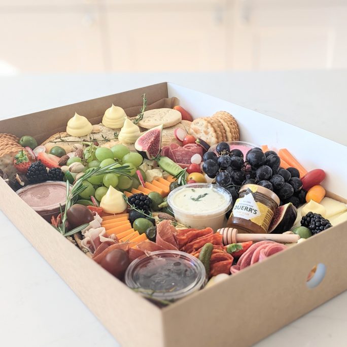 4 Person Graze Box